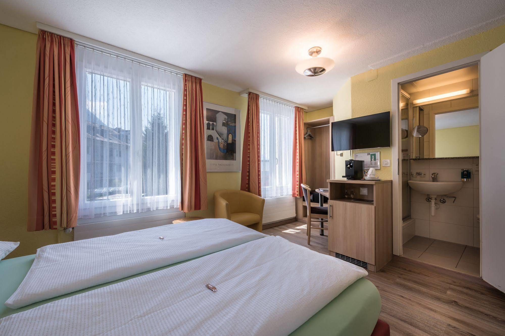 Hotel Derby Interlaken - Action & Relax Hub Zewnętrze zdjęcie
