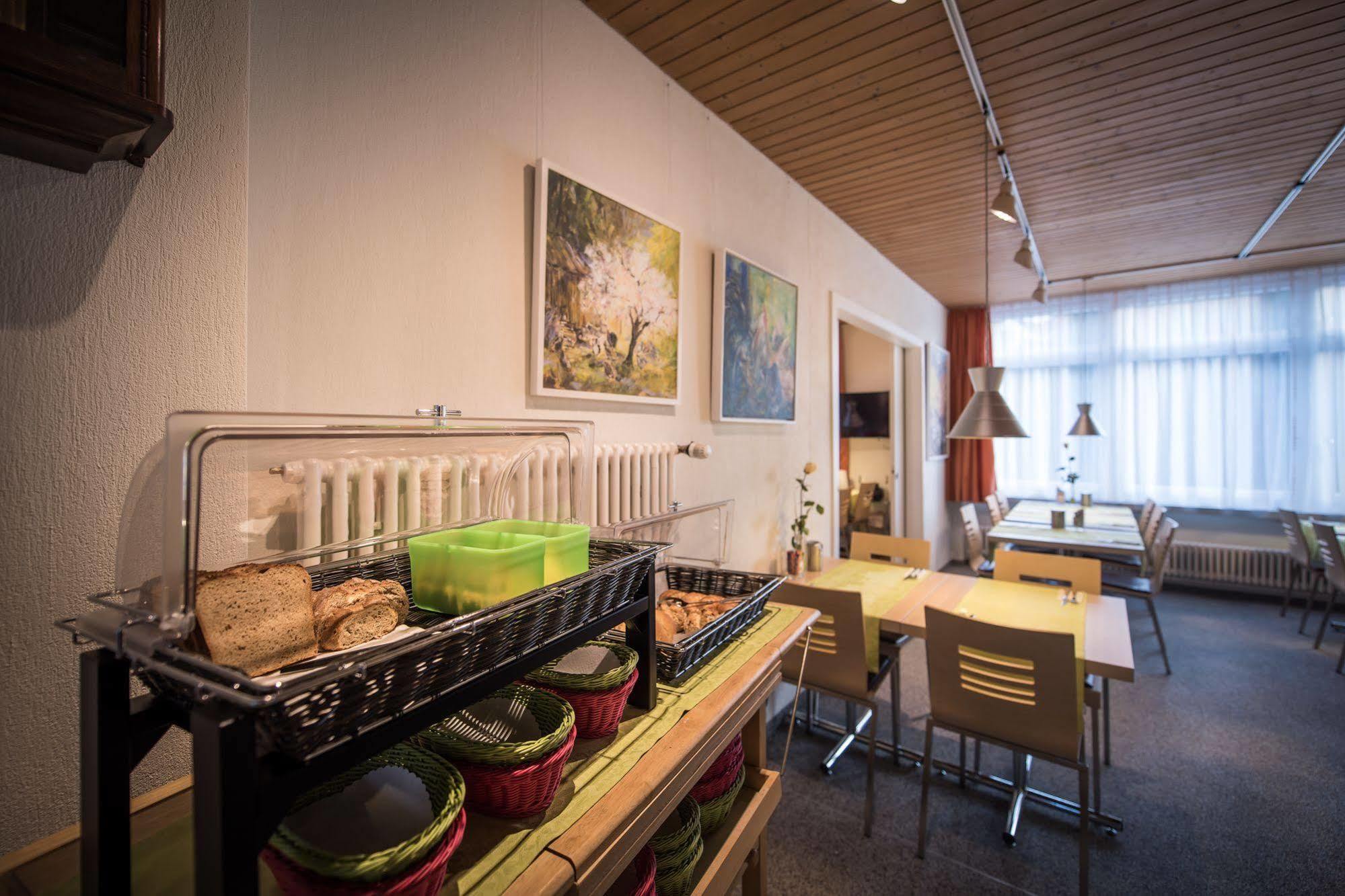 Hotel Derby Interlaken - Action & Relax Hub Zewnętrze zdjęcie